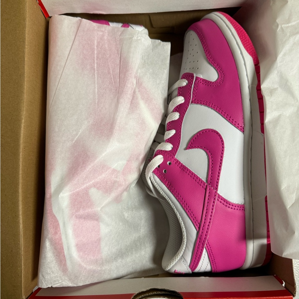 Nike Dunk Low GS White Laser Fuchsia Youth 5Y Women 6.5 NWT - Picture 10 of 10